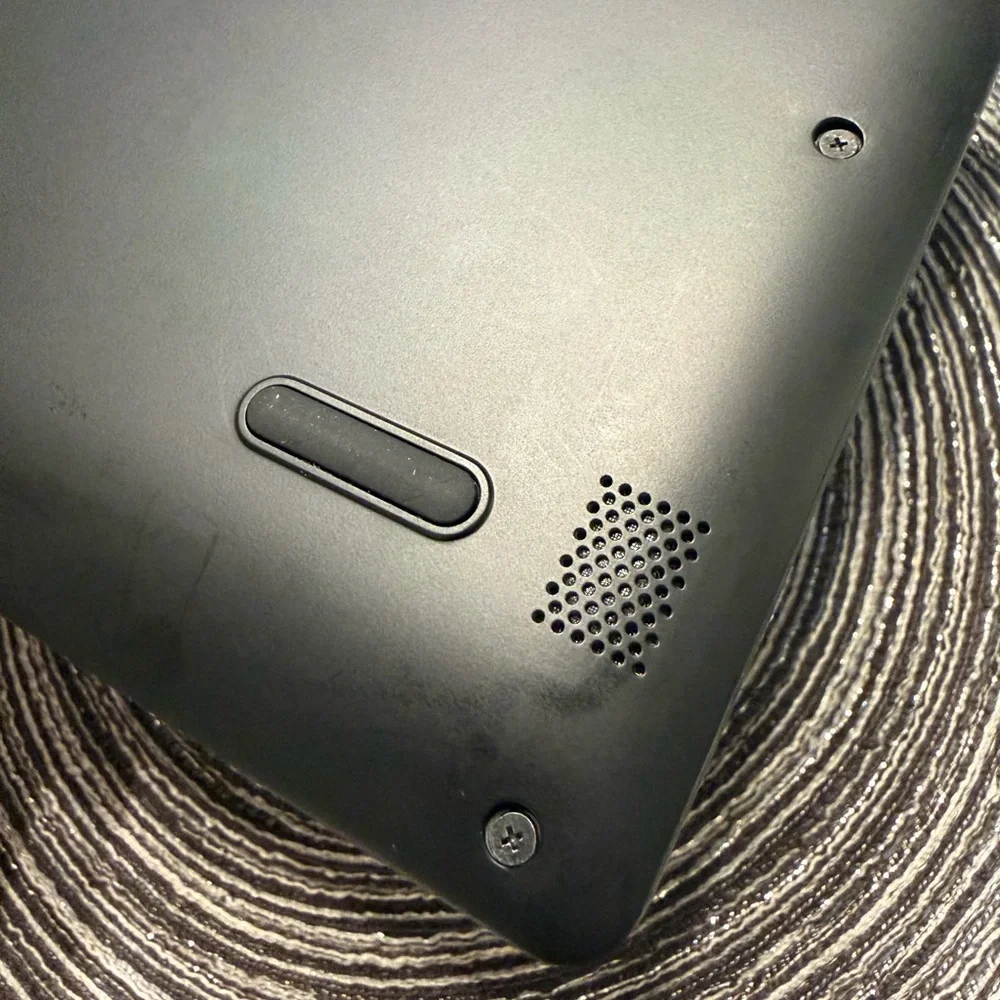 Ematic 11.6